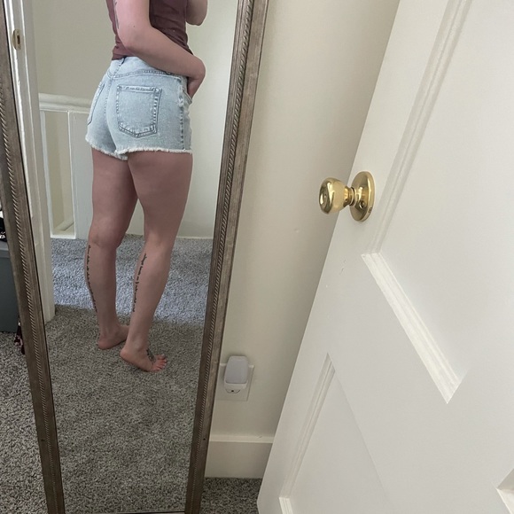 Bundle 3/$15 - Wild Fable High-Waisted Jean Shorts - Picture 3 of 7